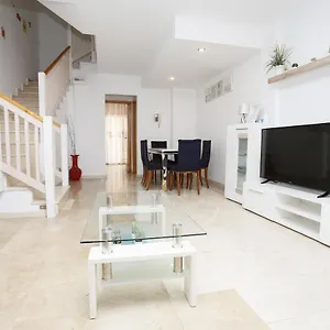 chalet-jessica-luxury-holiday-2.in-canary-islands.com/